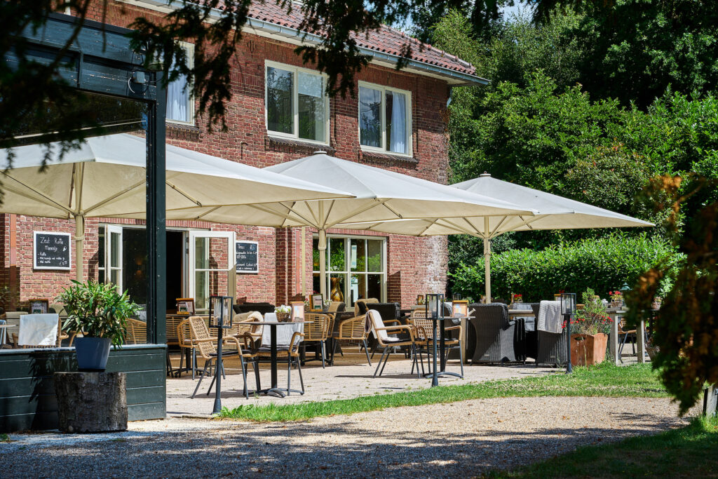 2. Kruisselt Tuinterras 3